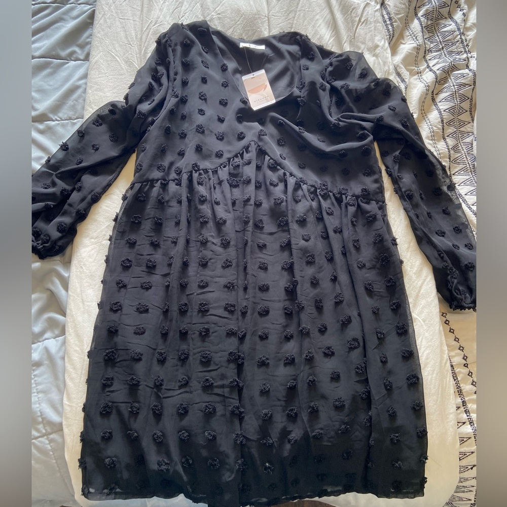 Brand new Black flowy dress